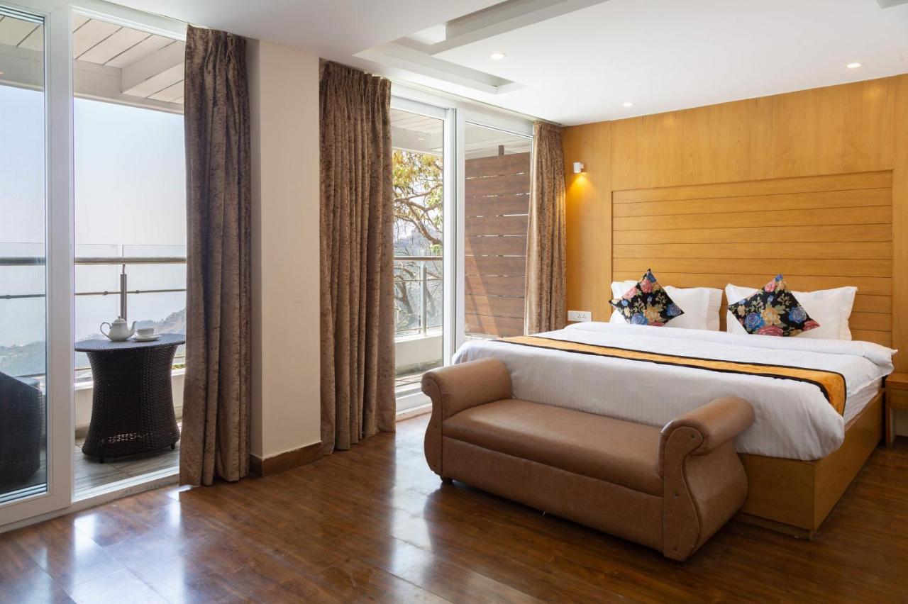 Accord Hotel Mussoorie Bagian luar foto